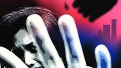 Nadia: নদিয়ায় মহিলা যাত্রীকে উত্যক্ত করার পরে চলন্ত ট্রেন থেকে ধাক্কা। Bangla News