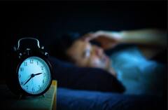 ਅਜਿਹੀਆਂ ਆਦਤਾਂ ਕਾਰਨ ਰਾਤ 'ਚ ਵਾਰ-ਵਾਰ ਟੁੱਟਦੀ ਹੈ ਨੀਂਦ, ਇਹਨਾਂ ਗੱਲਾਂ ਦਾ ਰੱਖੋ ਖਾਸ ਧਿਆਨ