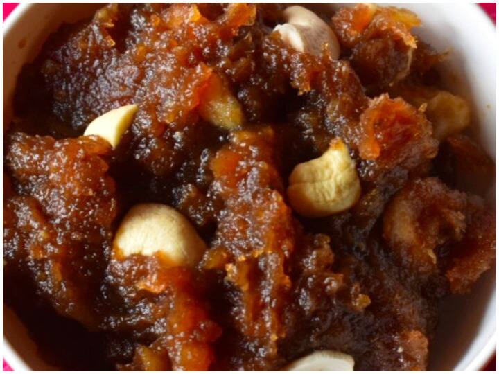 Kitchen Hacks: खजूर से बनाएं स्वादिष्ट हलवा, कोरोना रिकवरी और कमजोरी दूर करने में मिलेगी मदद Kitchen Hacks Dry Dates Halwa Recipe Get Instant Energy And Good For Omicron Corona Recovery Kitchen Hacks: खजूर से बनाएं स्वादिष्ट हलवा, कोरोना रिकवरी और कमजोरी दूर करने में मिलेगी मदद
