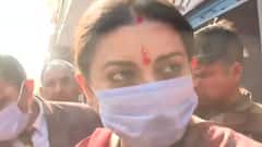 Meerut : 'Door To Door' Campaign के दौरान Akhilesh - Jayant पर Smriti Irani ने साधा निशाना