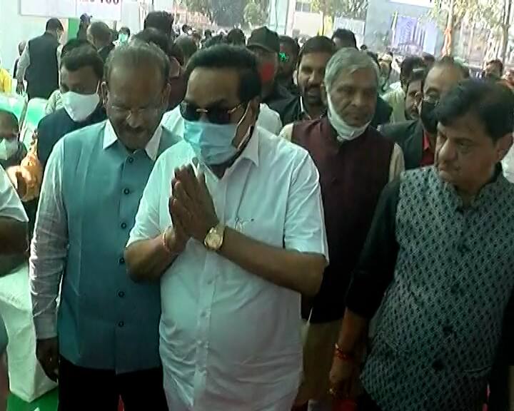 ધંધુકામાં ભરવાડ યુવકની હત્યા મામલે સી.આર. પાટીલે શું આપ્યું મોટું નિવેદન? સરકારમાં શું કરી છે રજૂઆત? Youth murder case in Dhandhuka: What big statement did CR Patil make? ધંધુકામાં ભરવાડ યુવકની હત્યા મામલે સી.આર. પાટીલે શું આપ્યું મોટું નિવેદન? સરકારમાં શું કરી છે રજૂઆત?