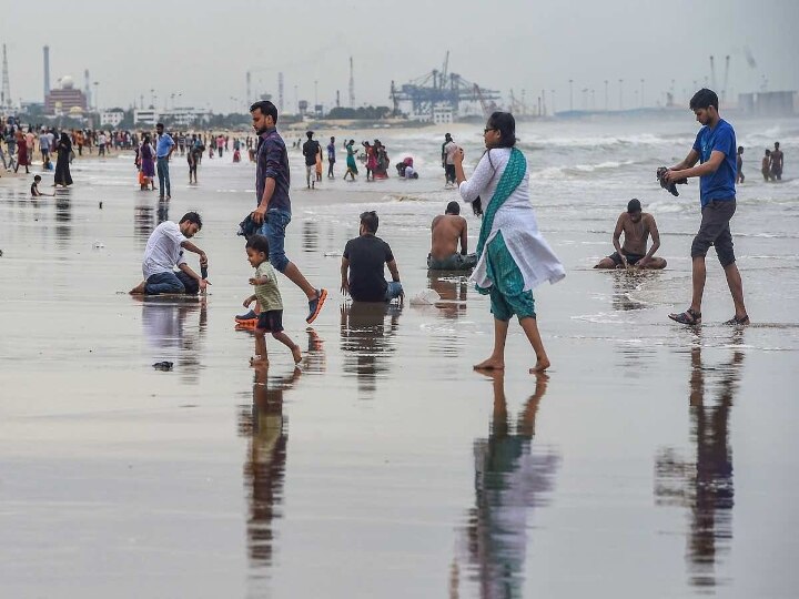 Chennai Beach Open: சென்னை கடற்கரைகளில் பிப்ரவரி 1-ஆம் தேதி முதல் பொதுமக்களுக்கு அனுமதி