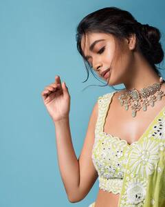 Keerthy Suresh Photos: రోజురోజుకి పెరిగిపోతున్న ‘మహానటి’ అందం