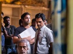 મુંબઇમાં શાહરૂખના ઘરની નજીક નવાઝુદ્દીન સિદ્દીકીએ પિતાની યાદમાં બનાવ્યો માર્બલનો ભવ્ય બંગલો, નામ રાખ્યુ 'નવાબ', જુઓ Photos