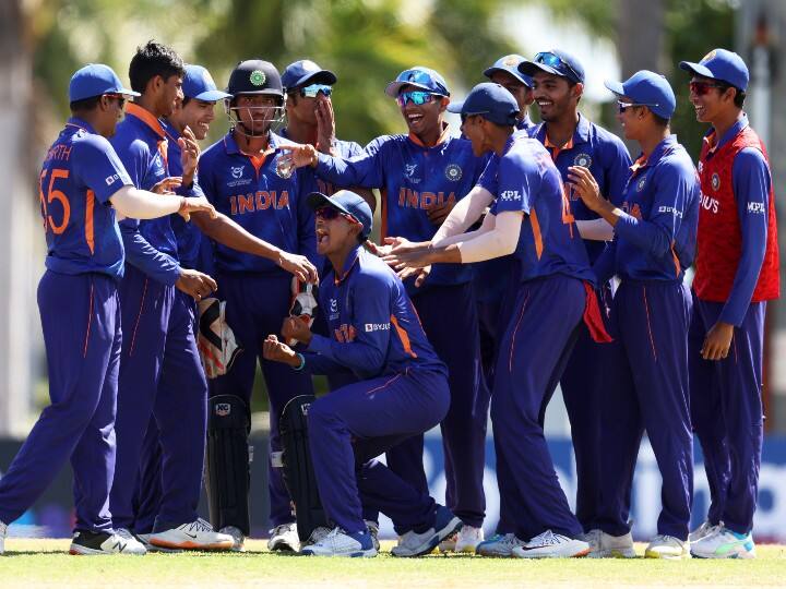 Under-19 World Cup: India beat Bangladesh in Quarterfinal, face Australia in Semifinal Under-19 World Cup: बांग्लादेश को हराकर सेमीफाइनल में पहुंचा भारत, 2 फरवरी को इस टीम से होगा मुकाबला