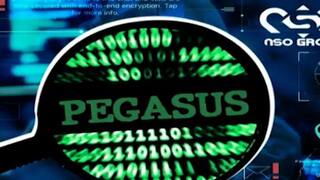 Pegasus Spyware : सावधान! तुमच्या व्हॉट्सअॅपलासुद्धा हॅक करू शकते Pegasus Spyware,हे प्रकरण नेमकं काय ते जाणून घ्या