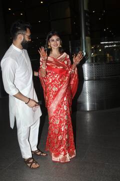 Mouni-Suraj Spotted After Marriage: शादी के बाद मिसेज नांबियार बनकर पति सूरज नांबियार के साथ मुंबई लौटीं मौनी रॉय, लाल बनारसी साड़ी पहने खूब जंची एक्ट्रेस