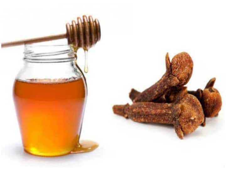 Omicron Variant Alert, Eat honey and roasted cloves to get relief from Cough And Covid-19 Health Tips Omicron Variant Alert: सर्दी में खाएं शहद और भुनी लौंग, खांसी से मिलेगा आराम