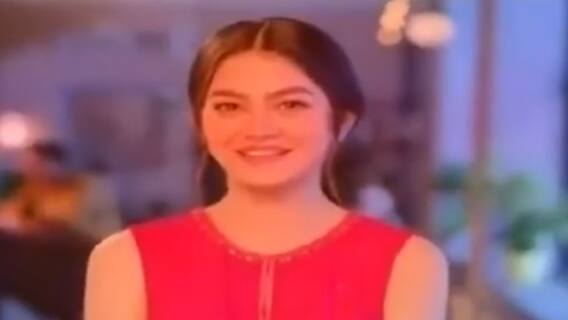 Priyal Mahajan shares pictures on her Social Media with Director Anurag Basu |Hot News (30 Jan 2022)