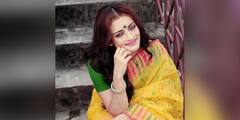 Ushasie Chakraborty: এগ-চিকেন রোল হাতে নস্ট্যালজিয়ায় ভাসলেন জুন আন্টি, ফেসবুকে লোভনীয় ভিডিও পোস্ট