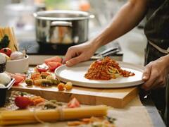 Kitchen: వంటగదిలో ఈ తప్పులు మీరు చేస్తున్నారా... ఆరోగ్యానికి ముప్పు తప్పదు