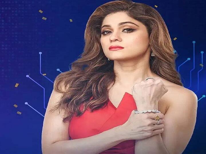 Bigg Boss Finale updates Shamita Shetty came out of the finale after spending 121 days at home Bigg Boss 15 Grand Finale: 121 दिन घर में बिताकर भी नहीं जीत सकीं Shamita Shetty, घर से बाहर आकर कही ये बात