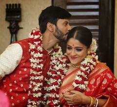 Anindita Sudip Marriage: বিয়ের দিনের একাধিক ছবি পোস্ট অনিন্দিতা ও সুদীপের