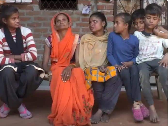 Mahoba pakistan jail released man who is out of 20 Fishermen family waiting UP News : ਪੰਜ ਸਾਲ ਬਾਅਦ ਪਾਕਿ ਦੀ ਜੇਲ੍ਹ 'ਚੋਂ ਰਿਹਾਅ ਹੋਇਆ ਮਹੋਬਾ ਦਾ ਨੌਜਵਾਨ, ਜਾਣੋ ਪਰਿਵਾਰ ਨੇ ਕੀ ਕਿਹਾ ?