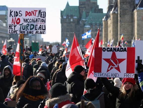 Canada Anti-Vaccine Protests: தடுப்பூசிக்கு எதிராக வெகுஜனப் போராட்டம்; மறைவான இடத்தில் பதுங்கிய கனடா பிரதமர்