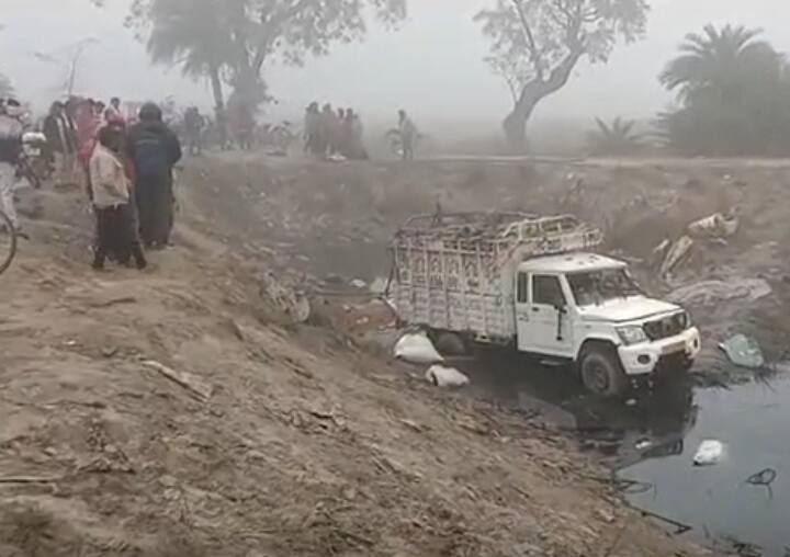 Gonda pickup van full of devotees fell from the bridge, 3 killed ann Gonda News: गोंडा में श्रद्धालुओं से भरी पिकअप पुल से नीचे गिरी, 3 की मौत, 40 से ज्यादा लोग घायल