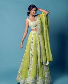 keerthy suresh Instagram photos: நடிகை கீர்த்தி சுரேஷின் சமீபத்திய புகைப்படங்கள்