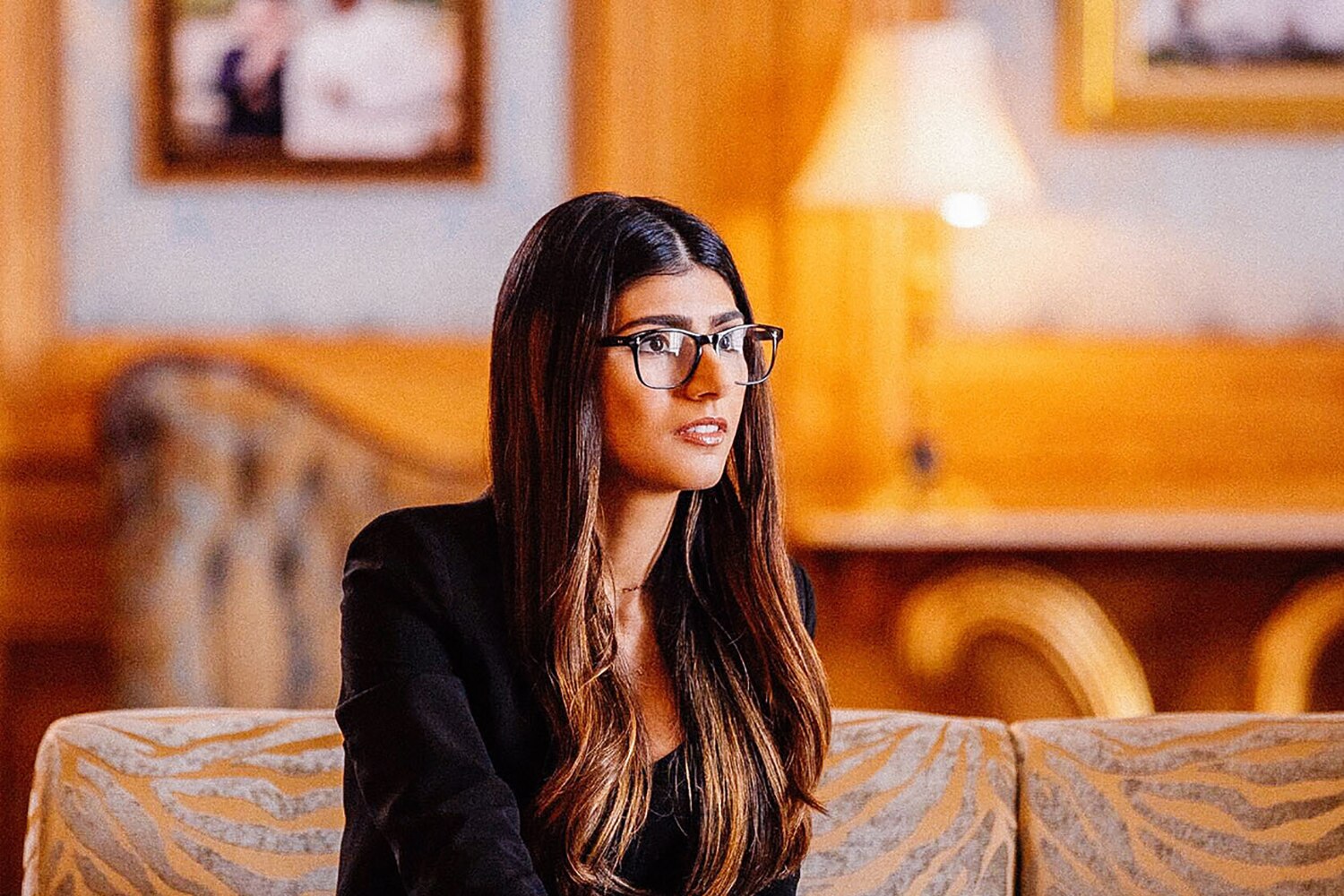 Mia Khalifa | மியா கலீஃபா மரணம் என பரவிய செய்தி..! ஓடிவந்து மீம் போட்டு விளக்கமளித்த மியா.!