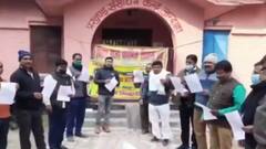 Bihar teachers stage protest against Nitish Kumar govt's directive