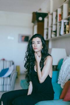 दिल्ली में पली-बढ़ी Saba Azad को डेट कर रहे हैं अभिनेता Hrithik Roshan , जानिए कौन हैं, क्या करती हैं