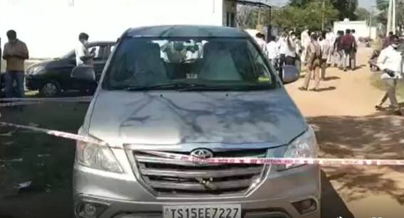 Gun firing @ Sub-Registrar office: సిద్దిపేటలో కాల్పుల కలకలం