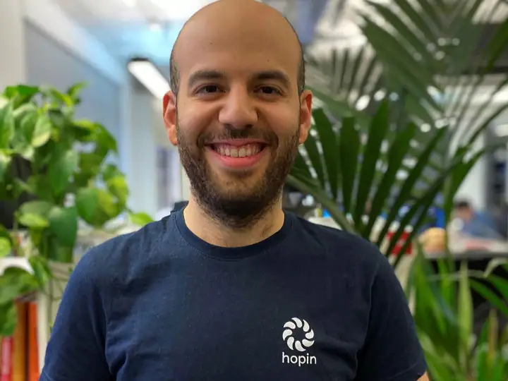 Trending News: ਗਰਲਫਰੈਂਡ ਦੇ ਬੈੱਡਰੂਮ 'ਚ ਲੇਟੇ-ਲੇਟੇ ਬਣਾ ਦਿੱਤੀ ਐਪ, ਹੁਣ ਖੜ੍ਹੀ ਕਰ ਦਿੱਤੀ 400 ਕਰੋੜ ਦੀ ਕੰਪਨੀ