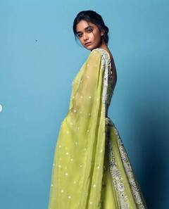 keerthy suresh Instagram photos: நடிகை கீர்த்தி சுரேஷின் சமீபத்திய புகைப்படங்கள்