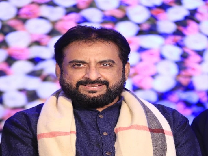 ज्या दुकानात वाईनची विक्री होणार ती दुकाने फोडणार, इम्तियाज जलील यांचा ठाकरे सरकारला इशारा Imtiyaz Jaleel criticism on state govt for decision sell wine in supermarkets ज्या दुकानात वाईनची विक्री होणार ती दुकाने फोडणार, इम्तियाज जलील यांचा ठाकरे सरकारला इशारा