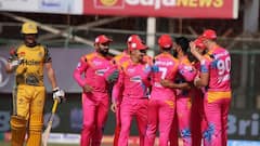 Helicopter Shot: পিএসএলে ফিরল ধোনির হেলিকপটার শট, ভাইরাল সেই ভিডিও