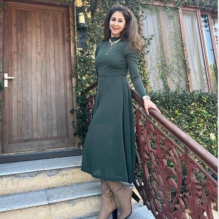 बॉलिवूडमधील प्रसिद्ध अभिनेत्री उर्मिला मातोंडकरचा (Urmila Matondkar)चाहता वर्ग मोठा आहे.