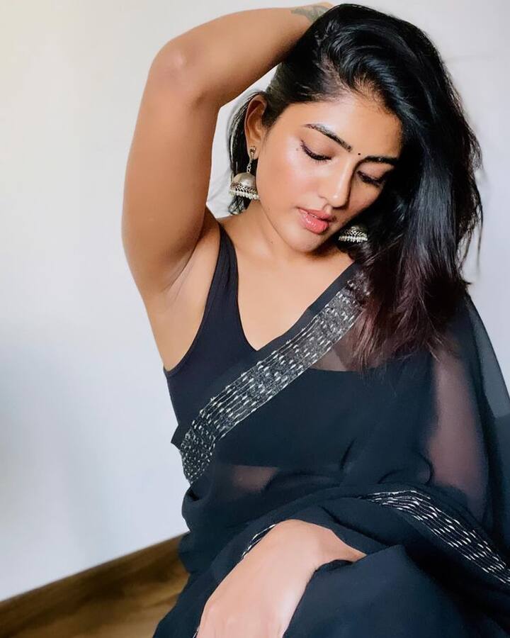 ఇదిలా ఉండగా.. ఈ బ్యూటీ సోషల్ మీడియాలో చాలా యాక్టివ్ గా ఉంటుంది.(Courtesy : Instagram)