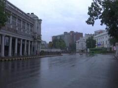 Delhi Weather: दिल्ली-एनसीआर में आज हो सकती है हल्की बारिश, मौसम विभाग ने कल के लिए जारी किया येलो अलर्ट