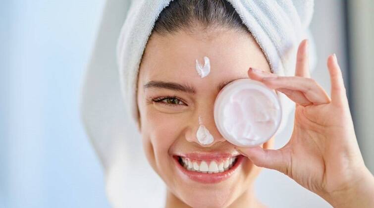 4 beauty step can make your skin glowing and beautiful forever Skin care tips:ચહેરા પરના ખીલ અને ડાઘ ધબ્બાને દૂર કરવા માટે કારગર છે આ 4 ઉપાય, આ રીતે કરો ઉપાય