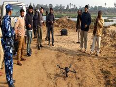 Bihar Liquor Ban: पहले आसमान से किया 'टारगेट' फिर जाकर दबोचा, ड्रोन से दियारा क्षेत्र में छापेमारी, कई भट्टियां ध्वस्त