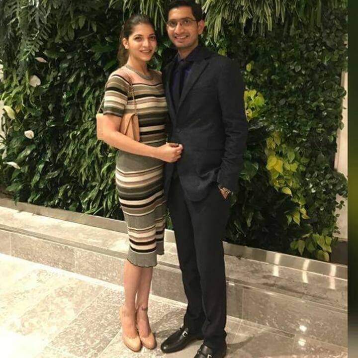 मुलायम परिवार की एक और बहू राजलक्ष्मी सिंह लखनऊ विश्वविद्यालय की ग्रेजुएट हैं. राजलक्ष्मी ने यहां से बीए किया है. राजलक्ष्मी सिंह की शादी शिवपाल यादव के बेटे आदित्य से हुई है.