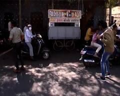 કિશન ભરવાડની હત્યાના વિરોધમાં રેલી, પોલીસે ફટકારતાં યુવાનો બાઈકો મૂકી મૂકીને ભાગ્યા, કેટલાય ગબડી પડ્યા, જુઓ વીડિયો