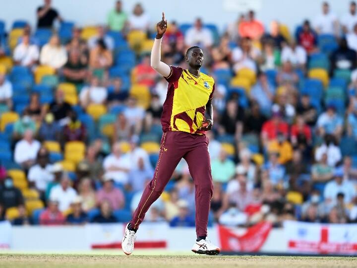 west indies player jason holder hat trick wicket record and west indies win series 3-2 against england அடுத்தடுத்து 4 விக்கெட்டுகள் வீழ்த்திய ஹோல்டர்..! இங்கிலாந்தை வீழ்த்தி தொடரை வென்ற மேற்கிந்திய தீவுகள்..!