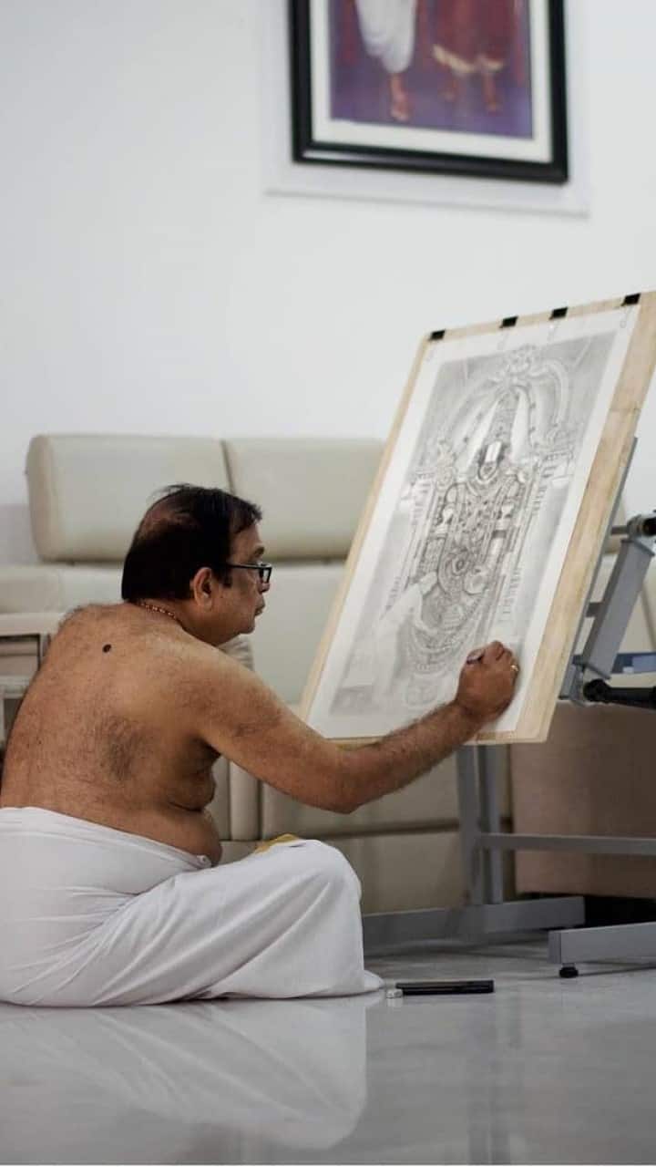 బ్రహ్మీ హాస్య బ్రహ్మే కాదు.. మంచి చిత్రాకారుడు కూడా. - Image Credit: Raja Goutham/Instagram, Social Media