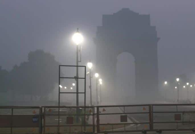 Dense Fog Engulfs Delhi Affecting Flights, Over Two Dozen Trains Amid IMD's Orange Alert