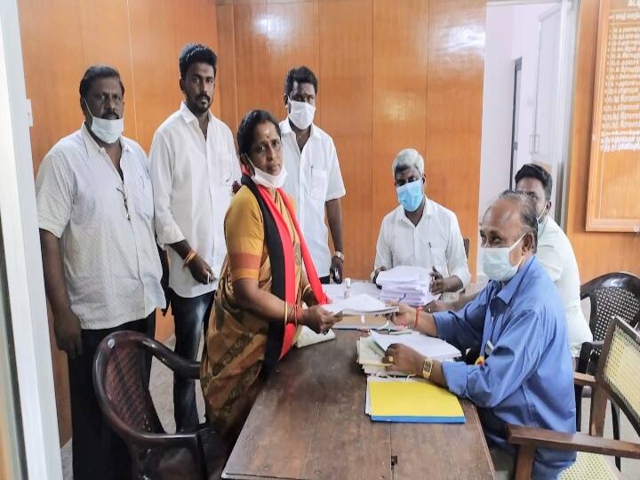 LocalBodyElection DMK Member's wife filed nomination for cuddalore local body election Local Body Election |கடலூரில் வேட்பாளர் பட்டியல் வெளியாகும் முன்பே மனுத்தாக்கல் செய்த திமுக நகர செயலாளரின் மனைவி