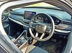 Jeep Compass review: আমেরিকান মাসল কার বলে এই গাড়িকে, যেকোনও রাস্তায় সুরক্ষিত যাত্রী