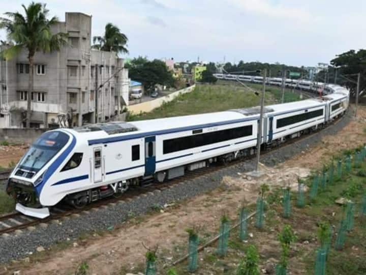 Vande Bharat Trains: जल्द पटरियों पर दौड़ेंगी आधुनिक और सुरक्षित सेमी-हाई स्पीड वंदे भारत एक्सप्रेस ट्रेन, रेलवे ने बनाया बड़ा प्लान