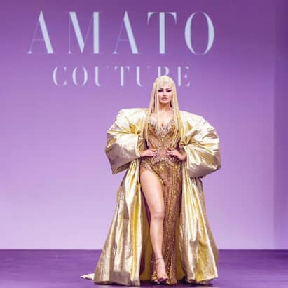 Urvashi Rautela Golden Dress urvashi wears golden thigh slit dress worth 40  crore in arab fashion week | Urvashi Rautela :    ' ' ,    ' ...
