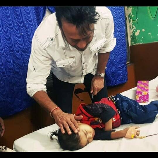 बॉलिवूड अभिनेता जॅकी श्रॉफ (Jackie Shroff ) 1 फेब्रुवारी रोजी त्याचा 66वा वाढदिवस साजरा करत आहे. त्याचे खरे नाव जय किशन काकूभाई श्रॉफ आहे