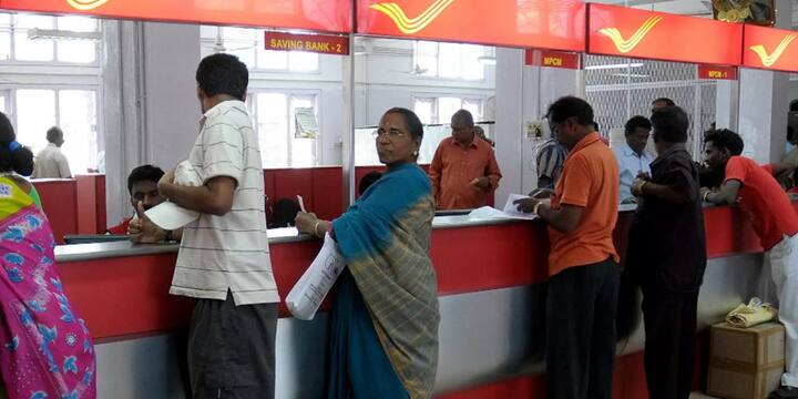 सरकार के इस ऐलान के बाद नेट बैंकिंग, मोबाइल बैंकिंग, एटीएम के माध्यम से खातों तक पहुंच होगी. इसके अलावा डाकघर खातों और बैंक खातों के बीच पैसे ऑनलाइन ट्रांसफर किए जा सकेंगे.