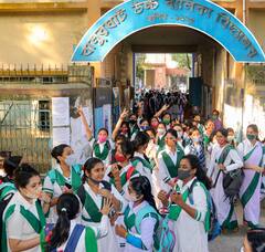 West Bengal School Reopen: কোভিডবিধি মেনে কীভাবে ক্লাস? বিজ্ঞপ্তি জারি মধ্যশিক্ষা পর্ষদ ও উচ্চমাধ্যমিক শিক্ষা সংসদের