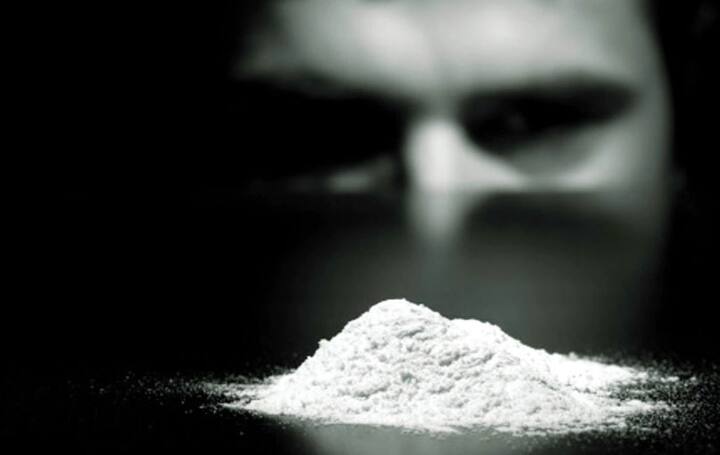 ਅਮਰੀਕਾ ਵਿੱਚ ਇੱਕ ਵਿਅਕਤੀ ਨੇ ਆਪਣੇ (Penis) ਪ੍ਰਾਈਵੇਟ ਪਾਰਟ ਵਿੱਚ ਕੋਕੀਨ ਦਾ ਟੀਕਾ ਲਗਾਇਆ। ਇਹ ਕਿਉਂ ਲਗਾਇਆ ਗਿਆ, ਇਸ ਬਾਰੇ ਜਾਣਕਾਰੀ ਨਹੀਂ ਮਿਲੀ ਪਰ ਉਸ ਤੋਂ ਬਾਅਦ ਕੀ ਹੋਇਆ। ਇਸ ਨੂੰ ਦੇਖ ਕੇ ਮਰੀਜ਼ ਦੇ ਹੋਸ਼ ਉੱਡ ਗਏ। ਇਸ ਮਰੀਜ਼ ਦਾ ਇਲਾਜ ਕਰਨ ਵਾਲੇ ਡਾਕਟਰ ਨੇ ਇਸ ਅਜੀਬੋ-ਗਰੀਬ ਮਾਮਲੇ ਦੀ ਰਿਪੋਰਟ ਅਮਰੀਕਨ ਜਰਨਲ ਆਫ ਕੇਸ ਰਿਪੋਰਟਸ ਵਿੱਚ ਪ੍ਰਕਾਸ਼ਿਤ ਕੀਤੀ ਹੈ। ਆਓ ਜਾਣਦੇ ਹਾਂ ਇਸ ਦਿਲਚਸਪ ਅਤੇ ਡਰਾਉਣੇ ਮਾਮਲੇ ਵਿੱਚ ਕੀ ਹੋਇਆ?