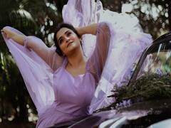 Ramya Nambeesan pics: பழைய அம்பாஸ்டரில் ரம்யா நம்பீசனின் ஃபோட்டோ ஷூட்!