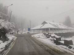 Jammu-Kashmir Monthly Weather Report: जम्मू-कश्मीर में इस महीने होगी भारी बारिश और बर्फबारी, सामान्य से कम रहेगा पारा और पड़ेगी ज्यादा ठंड