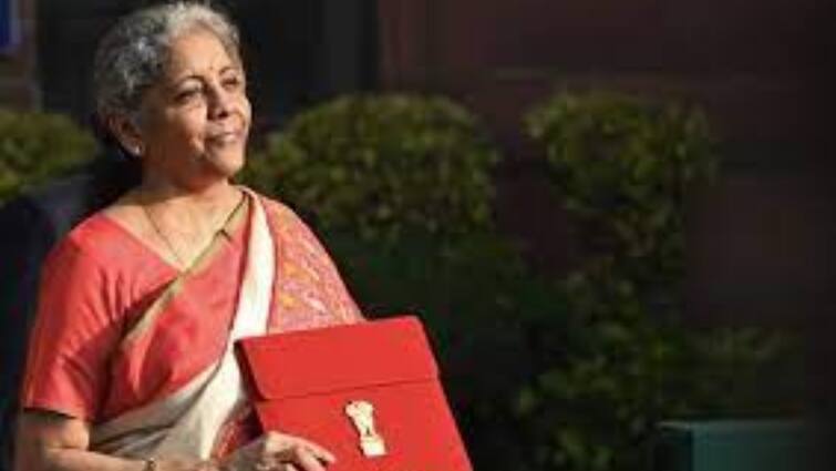 Union budget 2022-23 Tabled Nirmala Sitharaman Today in Parliament Union Budget 2022: సీతమ్మా కరుణిస్తావో.. కరిగిస్తావో?